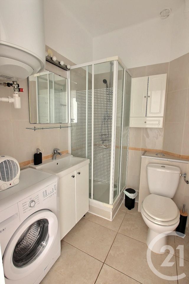 Appartement F2 &agrave; louer - 2 pi&egrave;ces - 29,63 m2 - Cap D Ail - 06 - PROVENCE-ALPES-COTE-D-AZUR