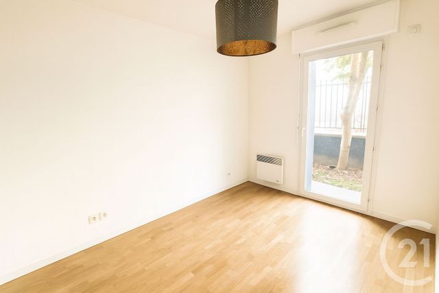 Appartement F2 à vendre - 2 pièces - 32,05 m2 - Issy Les Moulineaux - 92 - ILE-DE-FRANCE