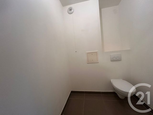 Appartement F3 &agrave; louer - 3 pi&egrave;ces - 80 m2 - Paris - 75013 - ILE-DE-FRANCE