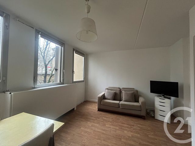 Appartement F1 &agrave; louer - 1 pi&egrave;ce - 24,81 m2 - Paris - 75013 - ILE-DE-FRANCE