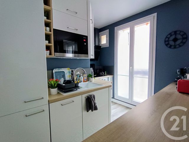 Appartement F3 &agrave; louer - 3 pi&egrave;ces - 62,60 m2 - Paris - 75013 - ILE-DE-FRANCE