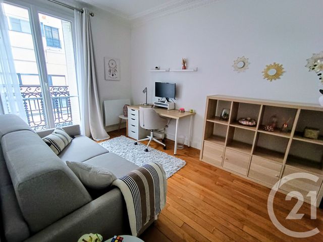 Appartement F3 &agrave; louer - 3 pi&egrave;ces - 62,60 m2 - Paris - 75013 - ILE-DE-FRANCE