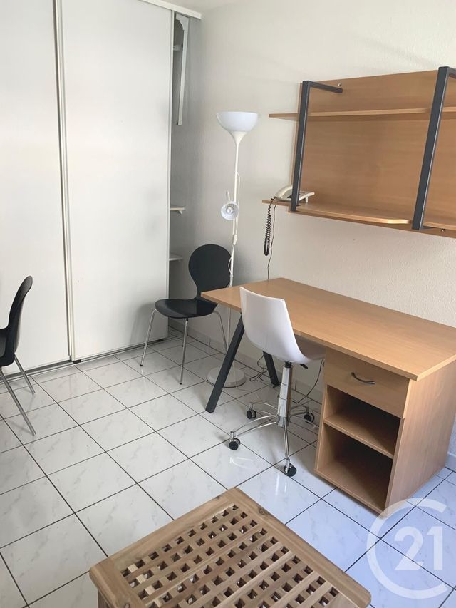 Appartement F1 &agrave; louer - 1 pi&egrave;ce - 19,35 m2 - Paris - 75013 - ILE-DE-FRANCE