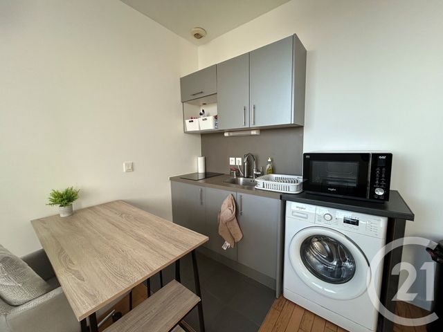 Appartement F1 &agrave; louer - 1 pi&egrave;ce - 27,35 m2 - Paris - 75013 - ILE-DE-FRANCE
