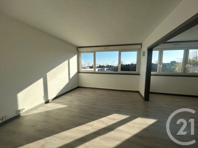 Appartement F3 &agrave; louer - 3 pi&egrave;ces - 66,81 m2 - L Hay Les Roses - 94 - ILE-DE-FRANCE