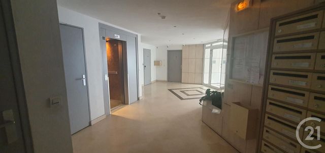 Appartement F1 &agrave; louer - 1 pi&egrave;ce - 18,42 m2 - Paris - 75013 - ILE-DE-FRANCE