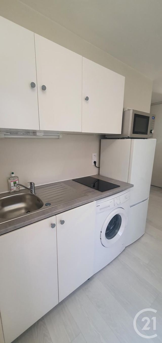 Appartement F1 &agrave; louer - 1 pi&egrave;ce - 23,61 m2 - Paris - 75013 - ILE-DE-FRANCE