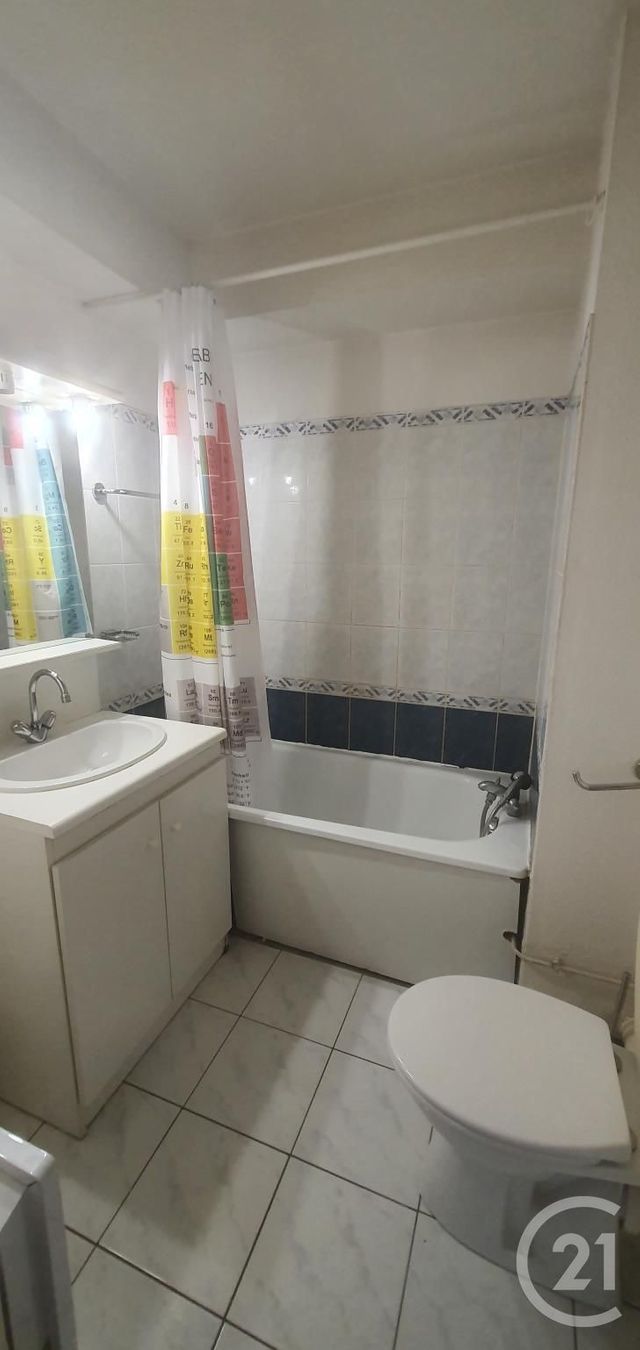 Appartement F1 &agrave; louer - 1 pi&egrave;ce - 20,23 m2 - Paris - 75013 - ILE-DE-FRANCE