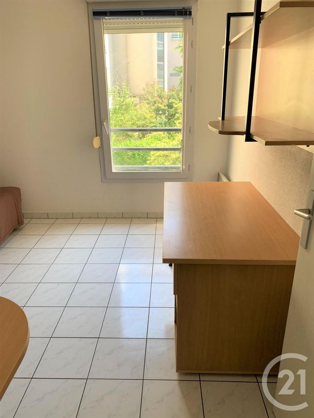 Appartement F1 &agrave; louer - 1 pi&egrave;ce - 20,23 m2 - Paris - 75013 - ILE-DE-FRANCE