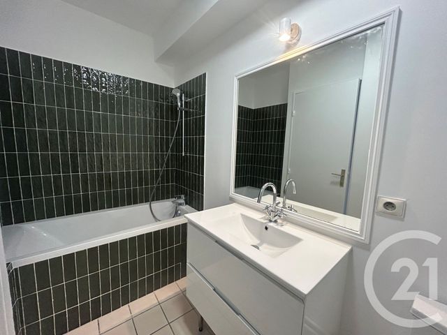 Appartement Studio &agrave; louer - 1 pi&egrave;ce - 22,38 m2 - Paris - 75013 - ILE-DE-FRANCE