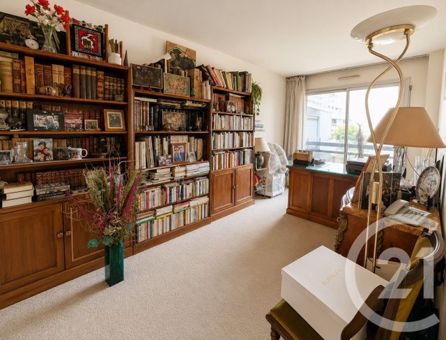 Appartement F5 &agrave; vendre - 5 pi&egrave;ces - 99,05 m2 - Paris - 75011 - ILE-DE-FRANCE