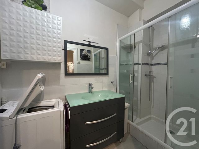 Appartement F1 &agrave; louer - 1 pi&egrave;ce - 25 m2 - Le Kremlin Bicetre - 94 - ILE-DE-FRANCE