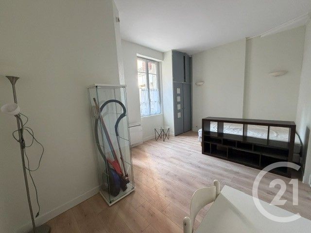 Appartement Studio &agrave; louer - 1 pi&egrave;ce - 20,03 m2 - Paris - 75013 - ILE-DE-FRANCE