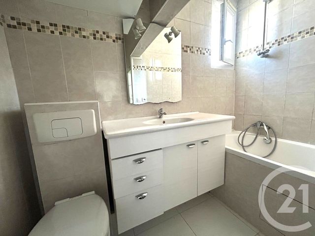 Appartement F3 &agrave; louer - 3 pi&egrave;ces - 48,91 m2 - Paris - 75013 - ILE-DE-FRANCE