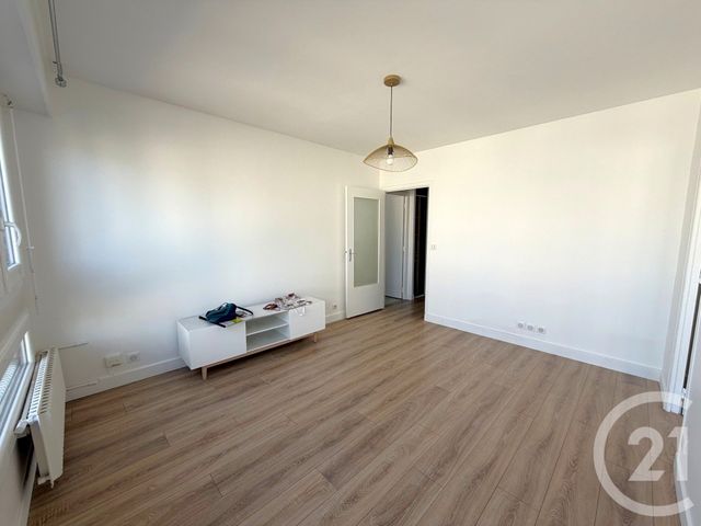 Appartement F2 &agrave; louer - 2 pi&egrave;ces - 42,08 m2 - Paris - 75013 - ILE-DE-FRANCE