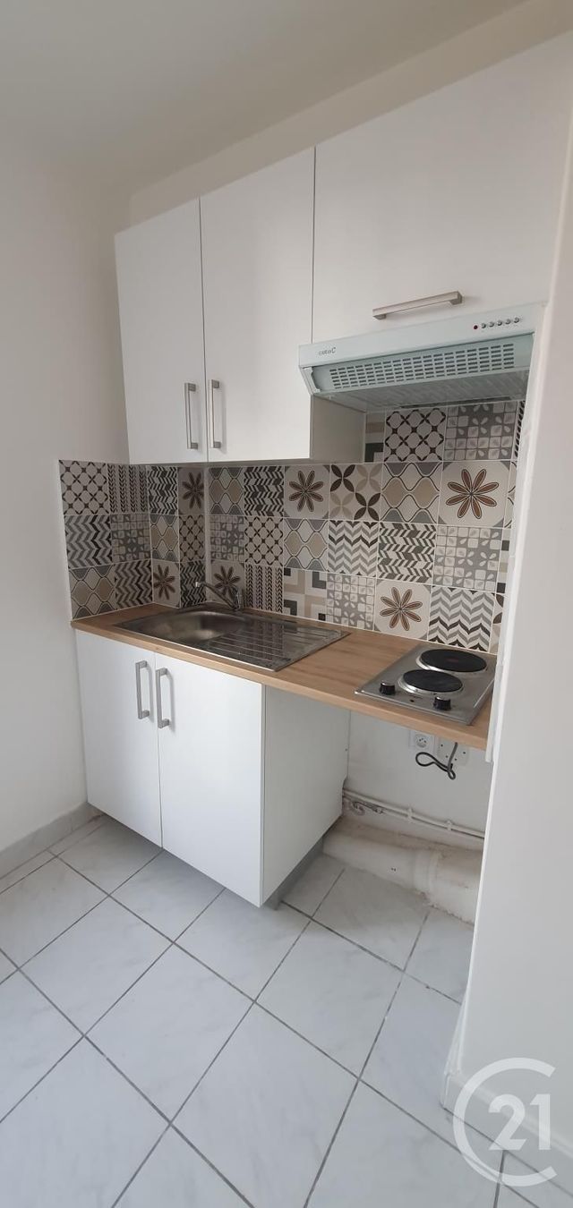 Appartement F1 &agrave; louer - 1 pi&egrave;ce - 21,26 m2 - Clichy - 92 - ILE-DE-FRANCE