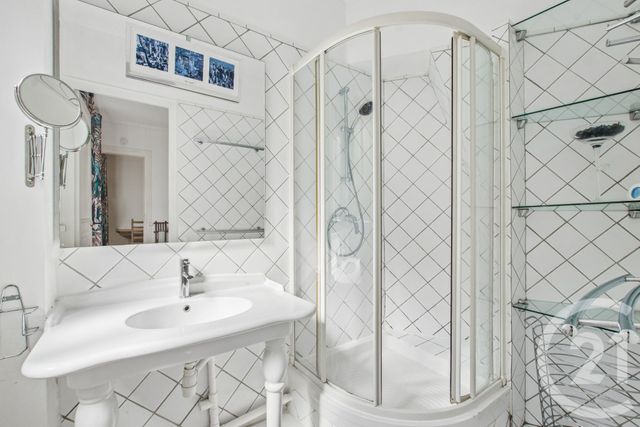 Appartement F2 &agrave; vendre - 2 pi&egrave;ces - 45 m2 - Paris - 75013 - ILE-DE-FRANCE