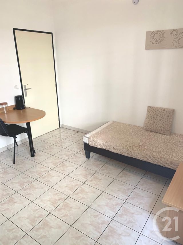 Appartement F1 &agrave; louer - 1 pi&egrave;ce - 19,12 m2 - Paris - 75013 - ILE-DE-FRANCE