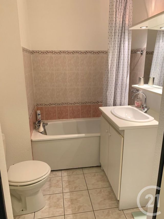 Appartement F1 &agrave; louer - 1 pi&egrave;ce - 19,12 m2 - Paris - 75013 - ILE-DE-FRANCE