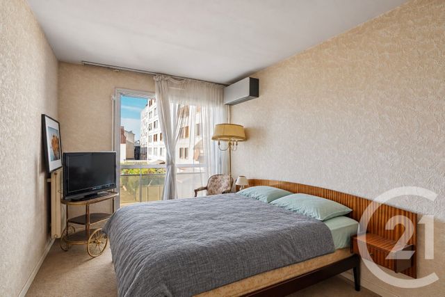 Appartement &agrave; vendre - 5 pi&egrave;ces - 99,05 m2 - Paris - 75011 - ILE-DE-FRANCE
