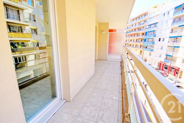 Appartement T2 &agrave; vendre - 2 pi&egrave;ces - 28 m2 - Antibes - 06 - PROVENCE-ALPES-COTE-D-AZUR