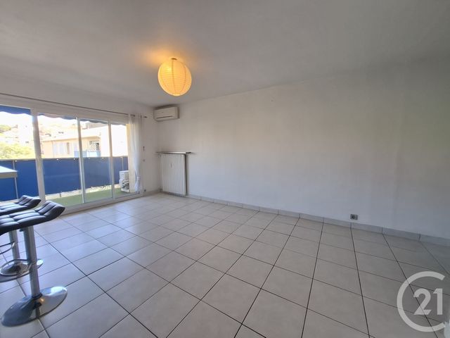Appartement T3 &agrave; louer - 3 pi&egrave;ces - 63,89 m2 - Vallauris - 06 - PROVENCE-ALPES-COTE-D-AZUR