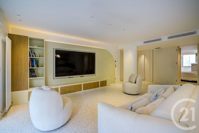 Appartement F4 à vendre - 4 pièces - 100 m2 - Juan Les Pins - 06 - PROVENCE-ALPES-COTE-D-AZUR