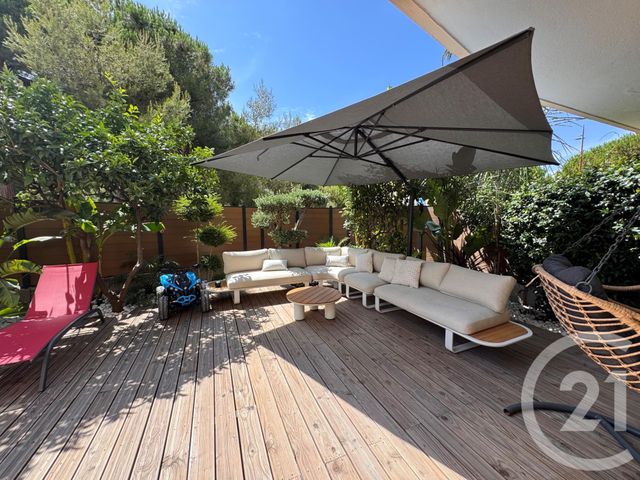 Appartement F4 à vendre - 4 pièces - 100 m2 - Juan Les Pins - 06 - PROVENCE-ALPES-COTE-D-AZUR