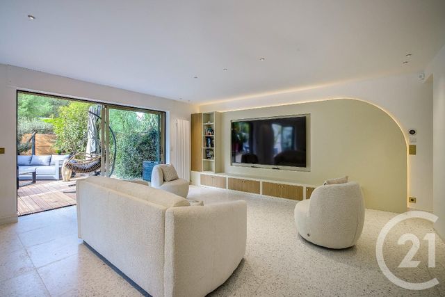 Appartement F4 à vendre - 4 pièces - 100 m2 - Juan Les Pins - 06 - PROVENCE-ALPES-COTE-D-AZUR