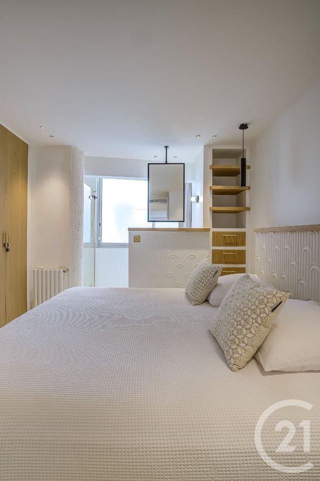 Appartement F4 à vendre - 4 pièces - 100 m2 - Juan Les Pins - 06 - PROVENCE-ALPES-COTE-D-AZUR