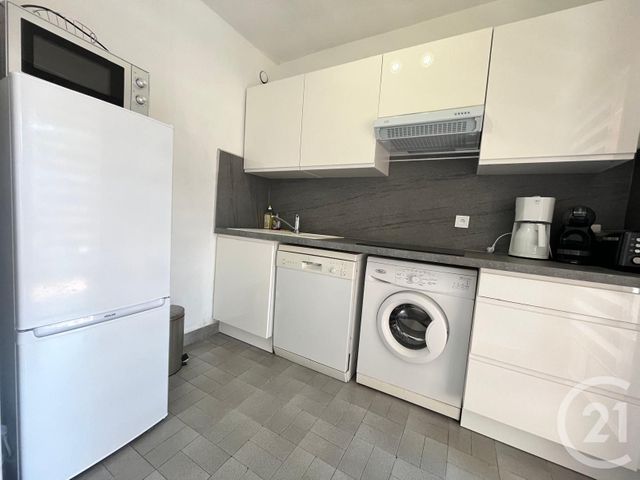 Appartement F1 &agrave; louer - 1 pi&egrave;ce - 31,88 m2 - Juan Les Pins - 06 - PROVENCE-ALPES-COTE-D-AZUR