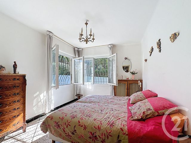 Maison à vendre - 6 pièces - 206 m2 - Antibes - 06 - PROVENCE-ALPES-COTE-D-AZUR