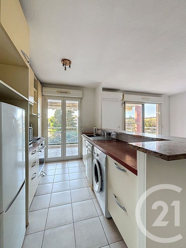 Appartement T3 &agrave; vendre - 3 pi&egrave;ces - 61 m2 - Antibes - 06 - PROVENCE-ALPES-COTE-D-AZUR