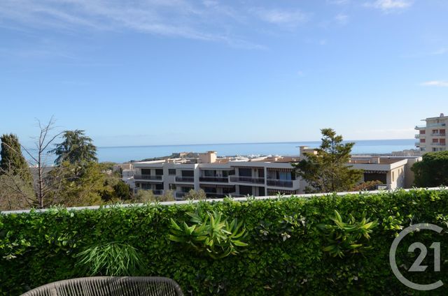 Appartement F2 bis à vendre - 3 pièces - 75,72 m2 - Antibes - 06 - PROVENCE-ALPES-COTE-D-AZUR
