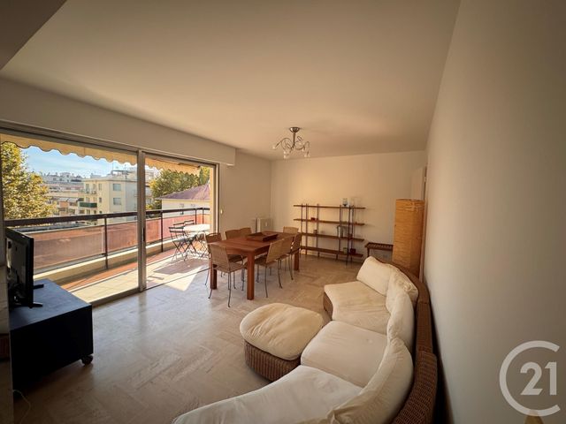 Appartement F4 à vendre - 4 pièces - 87 m2 - Juan Les Pins - 06 - PROVENCE-ALPES-COTE-D-AZUR