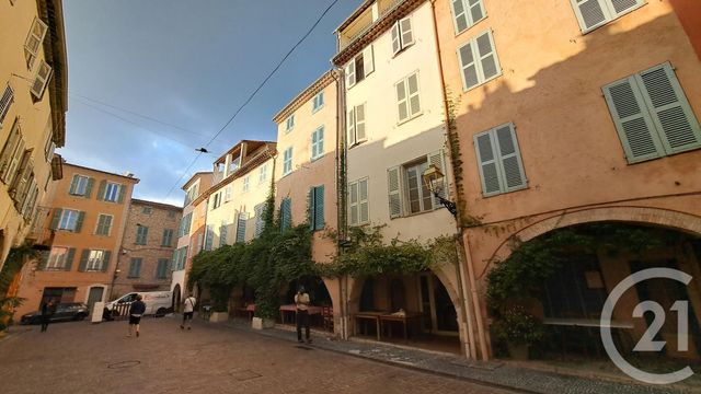 Appartement T2 à louer - 2 pièces - 32,97 m2 - Biot - 06 - PROVENCE-ALPES-COTE-D-AZUR