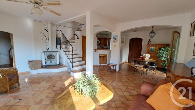 Maison à louer - 5 pièces - 106 m2 - Biot - 06 - PROVENCE-ALPES-COTE-D-AZUR