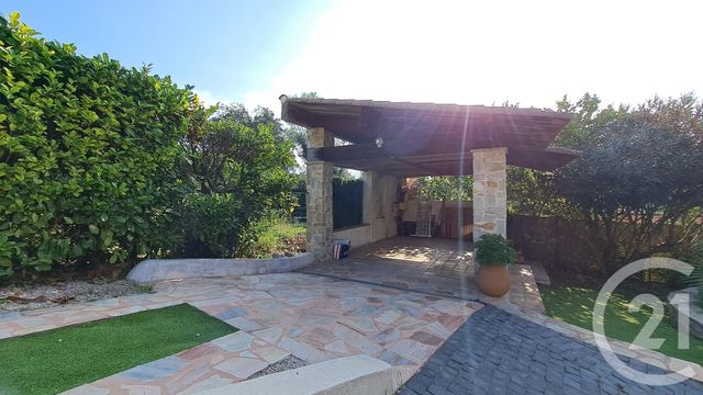 Maison à louer - 5 pièces - 106 m2 - Biot - 06 - PROVENCE-ALPES-COTE-D-AZUR