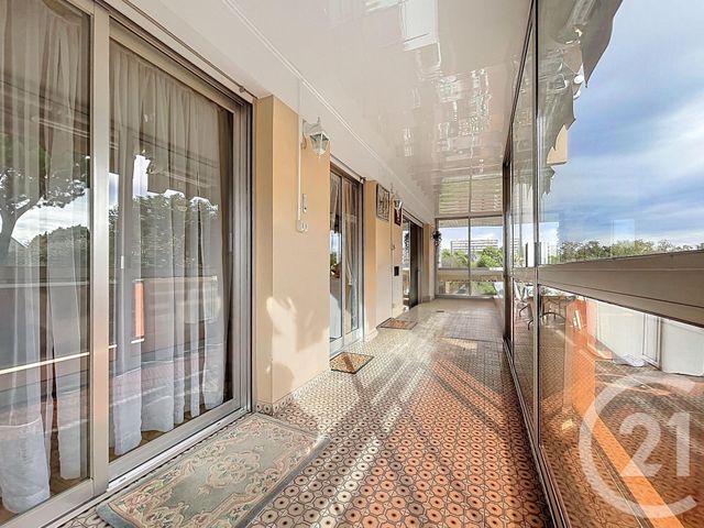 Appartement F3 &agrave; vendre - 3 pi&egrave;ces - 67,85 m2 - Antibes - 06 - PROVENCE-ALPES-COTE-D-AZUR