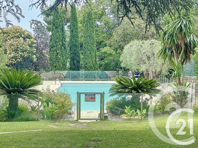 Appartement F3 &agrave; vendre - 3 pi&egrave;ces - 67,85 m2 - Antibes - 06 - PROVENCE-ALPES-COTE-D-AZUR