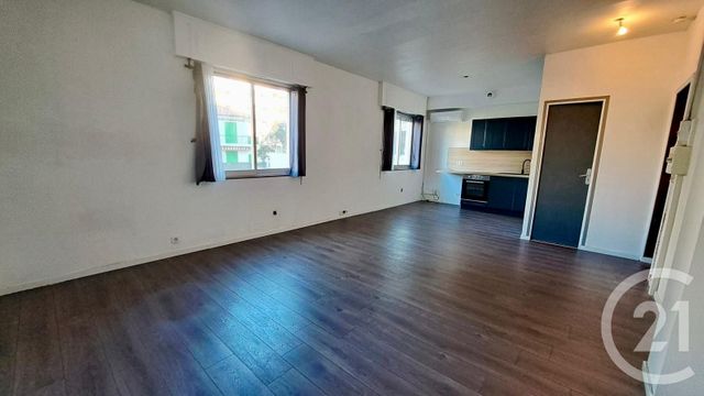 Appartement Studio à louer - 1 pièce - 33,24 m2 - Juan Les Pins - 06 - PROVENCE-ALPES-COTE-D-AZUR