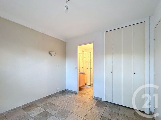 Appartement &agrave; vendre - 3 pi&egrave;ces - 58,78 m2 - Le Golfe Juan - 06 - PROVENCE-ALPES-COTE-D-AZUR