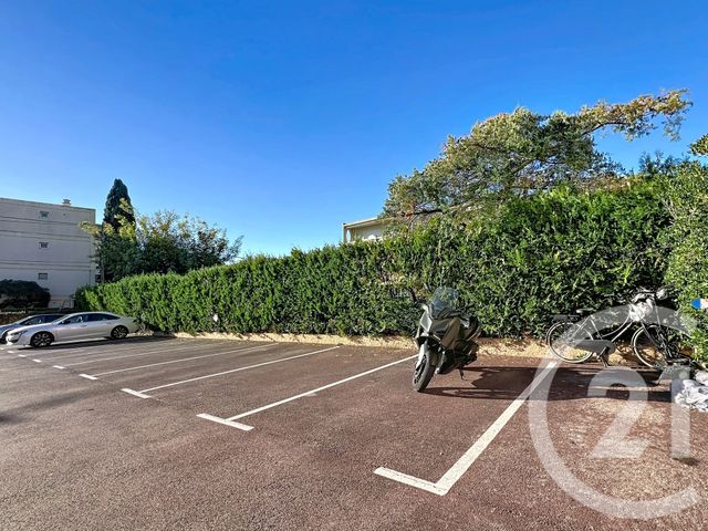 Appartement &agrave; vendre - 3 pi&egrave;ces - 58,78 m2 - Le Golfe Juan - 06 - PROVENCE-ALPES-COTE-D-AZUR