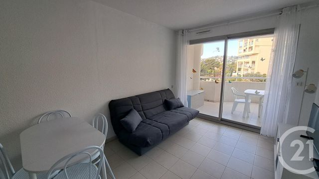 Appartement T2 à louer - 2 pièces - 29,23 m2 - Juan Les Pins - 06 - PROVENCE-ALPES-COTE-D-AZUR