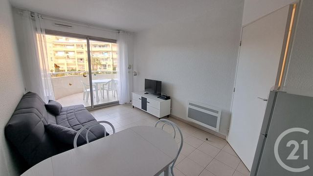 Appartement T2 à louer - 2 pièces - 29,23 m2 - Juan Les Pins - 06 - PROVENCE-ALPES-COTE-D-AZUR