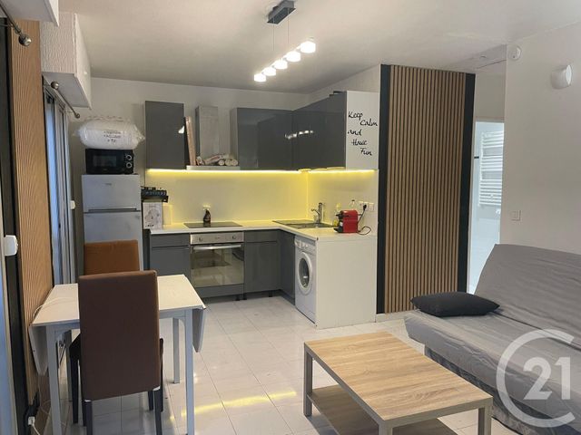 Appartement Studio &agrave; louer - 1 pi&egrave;ce - 24,53 m2 - Le Golfe Juan - 06 - PROVENCE-ALPES-COTE-D-AZUR