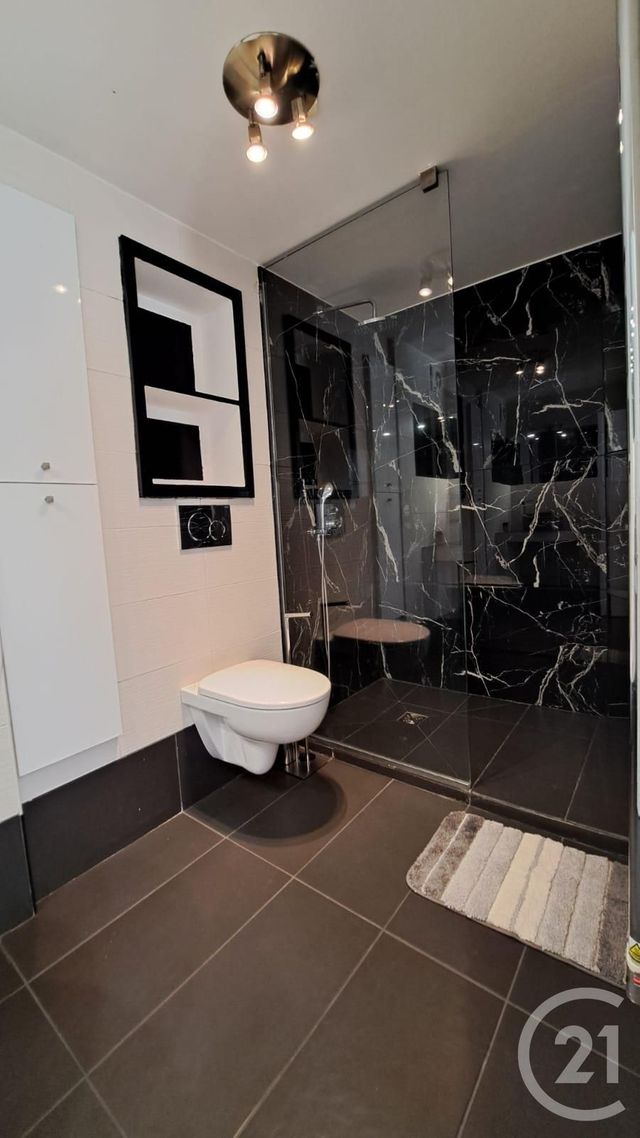 Appartement T2 à louer - 2 pièces - 40,19 m2 - Antibes - 06 - PROVENCE-ALPES-COTE-D-AZUR