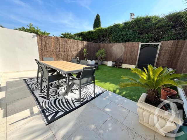 Appartement T2 à louer - 2 pièces - 40,19 m2 - Antibes - 06 - PROVENCE-ALPES-COTE-D-AZUR