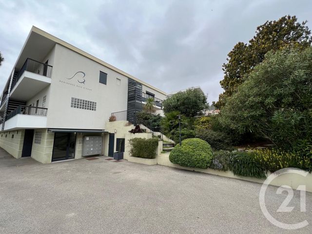 Appartement T2 à louer - 2 pièces - 34,32 m2 - Le Golfe Juan - 06 - PROVENCE-ALPES-COTE-D-AZUR