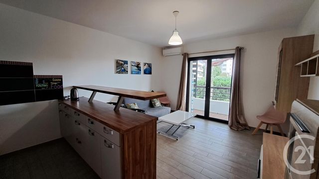 Appartement T2 à louer - 2 pièces - 34,32 m2 - Le Golfe Juan - 06 - PROVENCE-ALPES-COTE-D-AZUR